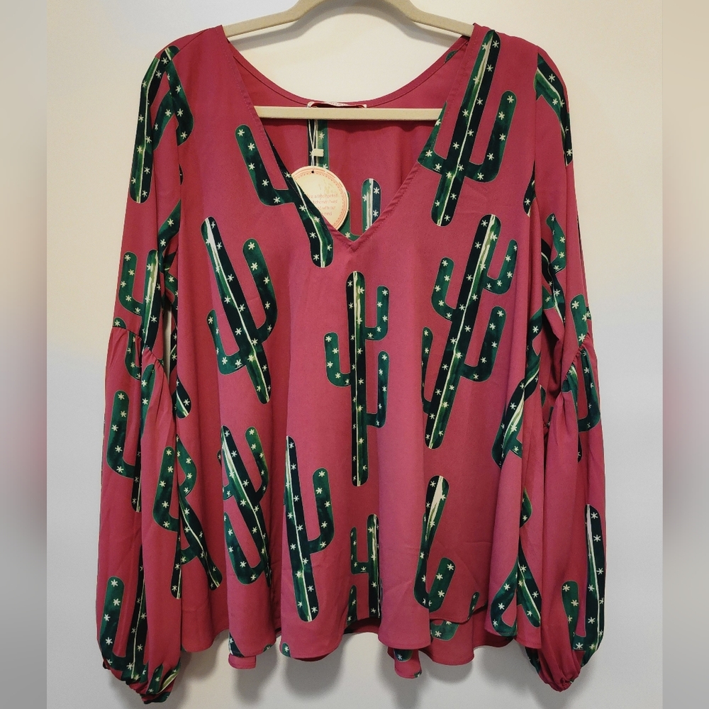 Izzy & Lola Raspberry Cactus-Print V-Neck Blouse